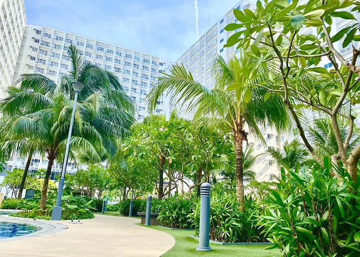 Hotel Moa Shore - Exxy 4*